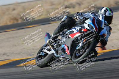 media/Dec-18-2022-SoCal Trackdays (Sun) [[8099a50955]]/Turn 4 (1pm)/